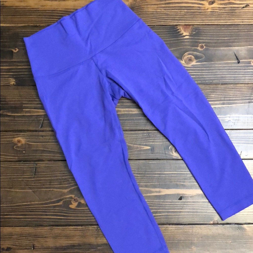 Lululemon Wunder Under Crops